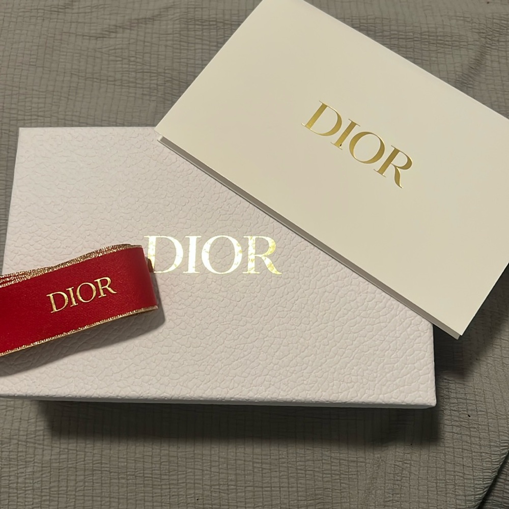 Dior gift box
